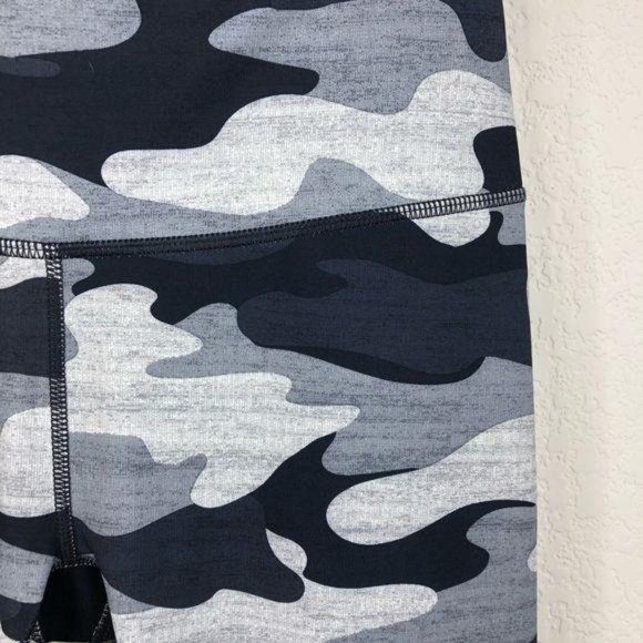 Reebok Training Lux Camo Print Legging Sculpt 7/8 - Picture 3 of 6